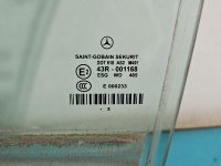 Szyba drzwi tył lewa Mercedes CLS C219 sedan
