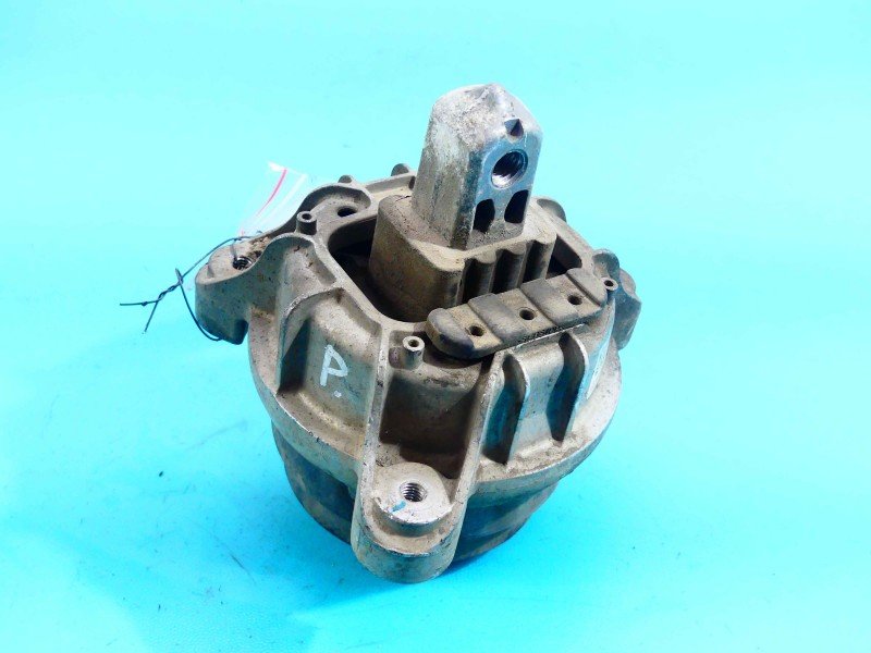Poduszka silnika Bmw f10 f11 2.0d B47 6868304