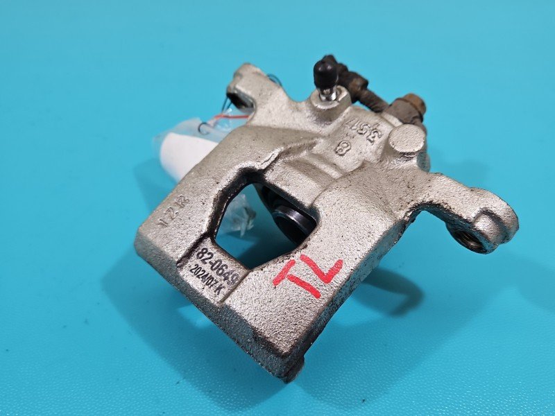 Zacisk tył lewy Nissan Qashqai I J10 06-13 2.0 16V Zacisk tył lewy Nissan Qashqai I J10 06-13 2.0 16V