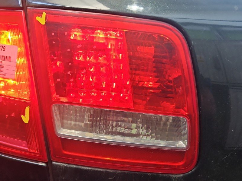 Lampa tył lewa Audi A8 D3 sedan Lampa tył lewa Audi A8 D3 sedan