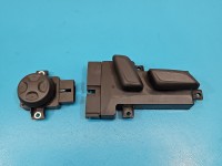 Przełącznik Regulacji fotela przód prawy / 2 elementy AUDI Q7 II 4M 8W0959748B, 4M0959777
