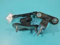 Zawias drzwi przód lewy Mercedes W222