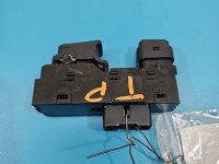 Przełącznik szyb Hyundai Ix35 09-13 383521-1310 Hyundai, tył prawy EU