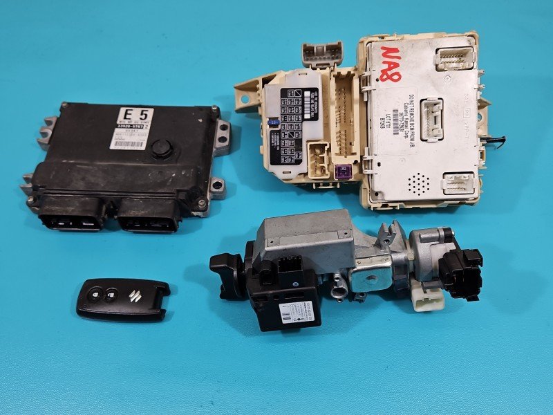 Komputer Sterownik silnika 33920-57K7 Suzuki Swift Mk6 1.6 16V Komputer Sterownik silnika 33920-57K7 Suzuki Swift Mk6 1.6 16V