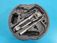 lewarek Podnośnik samochodowy trapezowy Skoda Octavia II