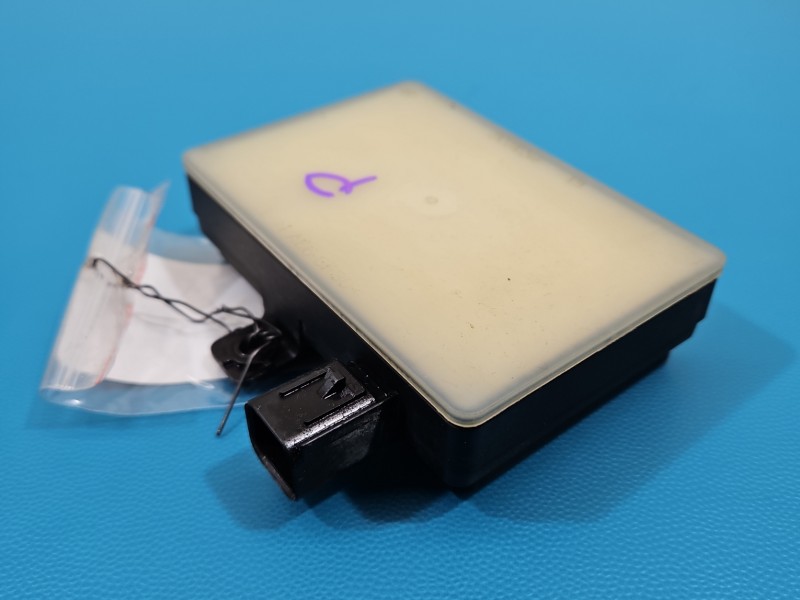 Sterownik moduł Producent części: KIA, MARTWEGO POLA Prawa Kia Stinger