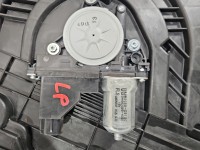 Podnośnik przód lewy Kia Sorento III 82450-C5120 5d HB