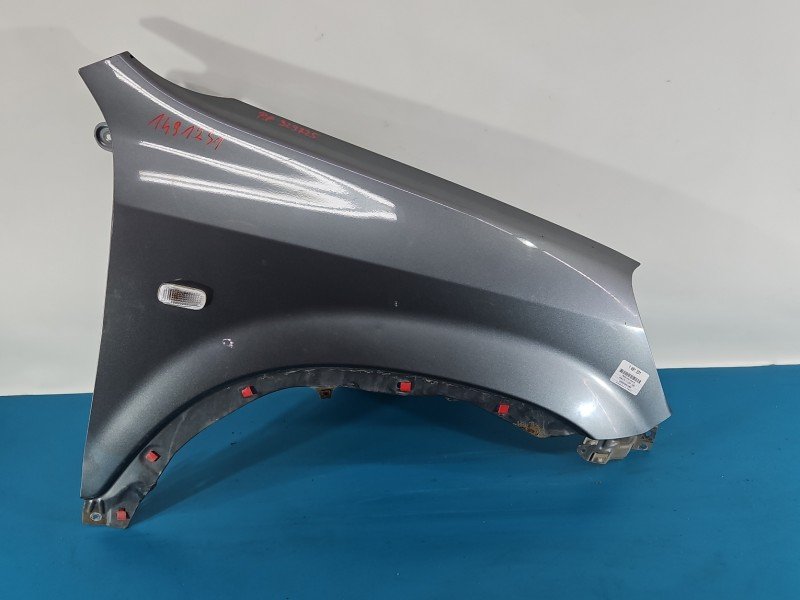Błotnik przód prawy Honda CR-V II szary NH691M