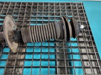 Amortyzator przód prawy przedni Toyota Yaris III