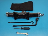 lewarek Podnośnik samochodowy trapezowy Kia Sportage III 10-15