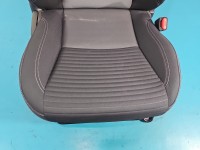 Fotel prawy przód pasażera Toyota Yaris III 5d EUROPA