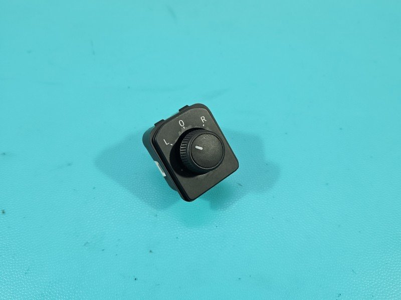 Przełącznik szyb Seat Ibiza V KJ 6F 6F0959566 EU Przełącznik szyb Seat Ibiza V KJ 6F 6F0959566 EU