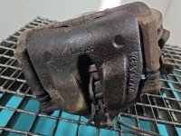 Zacisk przód prawy Citroen C8 2.0 hdi