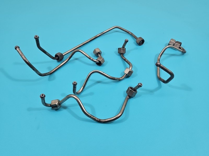 RURKI Przewód paliwowy Ford Kuga Mk1 08-13 2.0 TDCi (G6DG D4204T) RURKI Przewód paliwowy Ford Kuga Mk1 08-13 2.0 TDCi (G6DG D4204T)