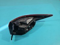 Lampa tył lewa Producent części: Mazda, Z BŁOTNIKA Uszkodzony klosz Mazda 6 III GJ sedan
