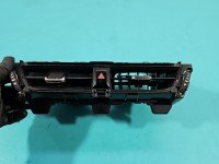 Kratka nawiewu środkowa Toyota Corolla E21 19- 55670-02820 EUROPA