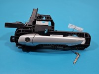 Klamka przód lewa zewnętrzna MERCEDES W176 A2047601700