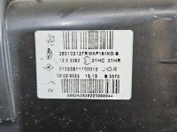 Reflektor prawy lampa przód Renault Clio IV 12-20 EUROPA