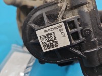 Zacisk tył prawy Skoda Octavia IV HB 2.0 TDI