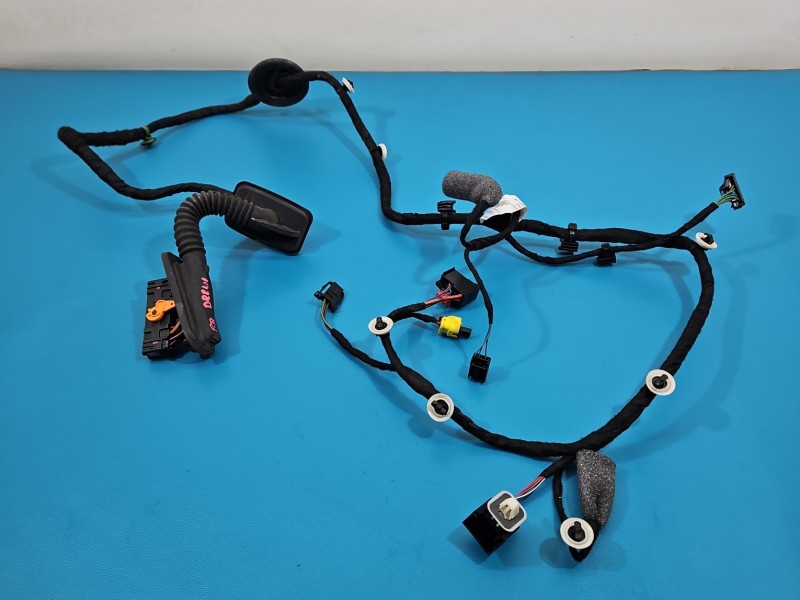 Instalacja Wiązka drzwi przód prawych Skoda Scala 2019- 654971121C