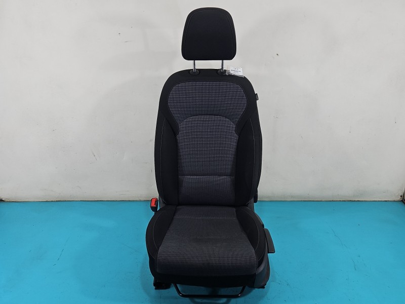 Fotel lewy przód kierowcy Hyundai I30 III 16- EU 5d