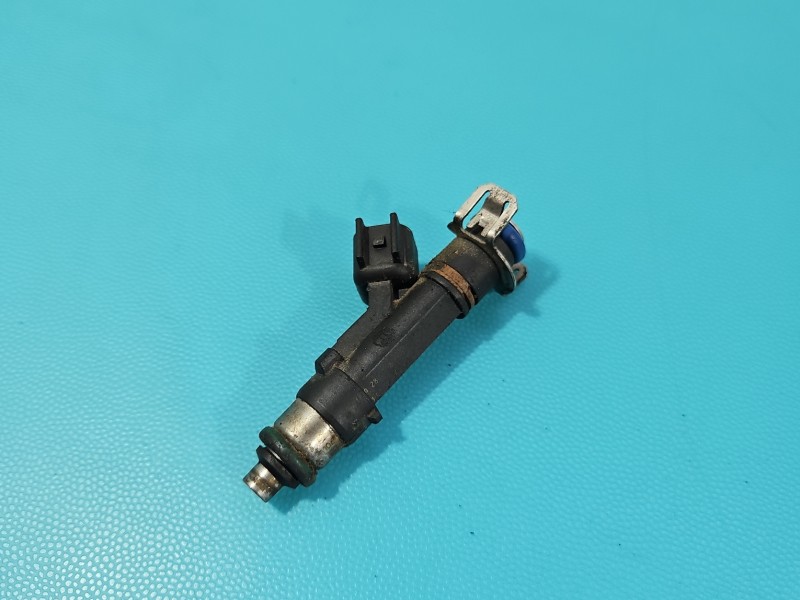 Wtryskiwacz listwa wtryskowa 0280158105 VOLVO V70 III 2.0 16V 145KM