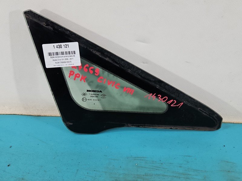Szyba karoseryjna przód prawa Honda Civic VIII drzwi sedan Szyba karoseryjna przód prawa Honda Civic VIII drzwi sedan