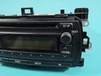 Radio fabryczne Toyota Yaris III 86120-0D640 radioodtwarzacz