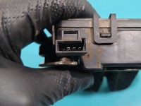 Zamek klapy tył 495058724 Opel Astra III H HB Producent części: OPEL, Europejska, 3pin hatchback