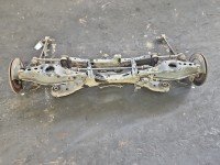 Tylna belka oś tył Toyota Avensis III T27 2.0 D4D