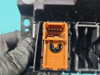 Przełącznik INFINITI, podgrzewania foteli, trybu jazdy INFINITI QX50