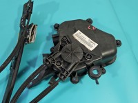 Podnośnik przód lewy SZYBY WINDA Seat Ibiza IV 6J 6R0959801, 6J3837401 3d HB