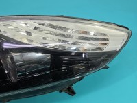 Reflektor lewy lampa przód Renault Scenic III EUROPA 260608682R