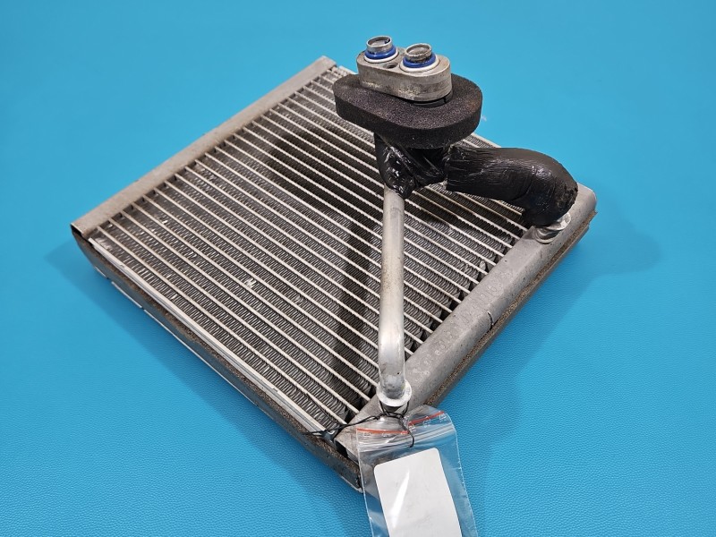 Parownik klimatyzacji Kia Rio IV 16-23