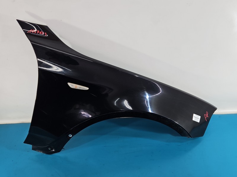 Błotnik przód prawy Bmw X3 e83 475/9