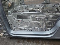 Próg lewy SŁUPEK ŚRODKOWY B Skoda Karoq HB 5d srebrny LF7M/2C2C