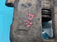 Zacisk przód prawy Audi 80 B4 2.0 jedn