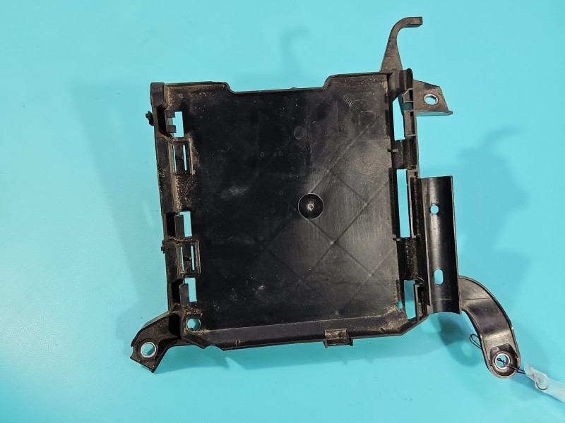 Mocowanie Europejska, Sterownika silnika uchwyt 8W0907647A Audi A4 B9