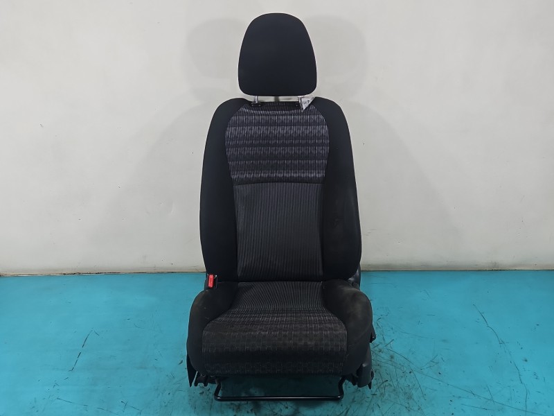 Fotel lewy przód kierowcy Toyota Yaris III EU 5d TOYOTA, Europejska, 5-drzwi