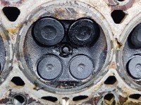 Głowica Ford Fiesta Mk7 8A6G6090AA 1.2 16V