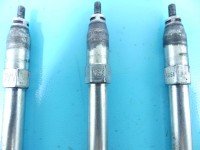 Świeca żarowa Nissan Atleon II 06-13 3.0 dci