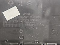 Obudowa Peugeot 2008 II