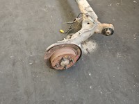 Tylna belka oś tył Honda Jazz II 1.2b