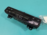 Konsola panel nawiewu Toyota Auris II 75H695