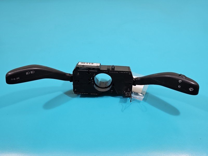 Przełącznik zespolony Seat Ibiza III 6L 6Q0953503CE Przełącznik zespolony Seat Ibiza III 6L 6Q0953503CE