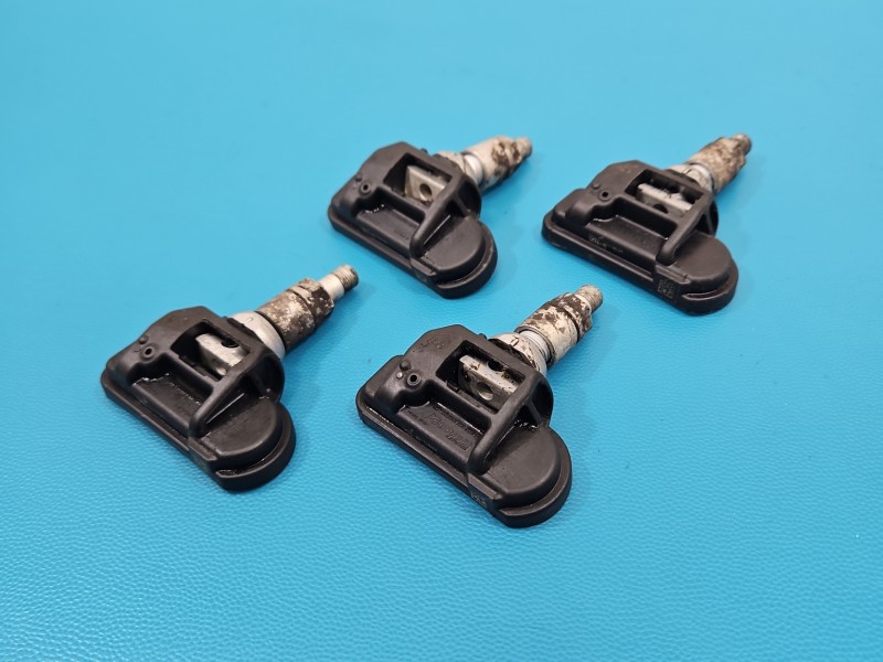 Czujnik ciśnienia opon Opel Zafira C 13598775 TPMS