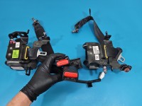 Pas bezpieczeństwa tył lewy Komplet Prawy + Lewy / + SPINKA / 15-18 Kia Optima IV 15-20 89810-D4700, 89820-D4700