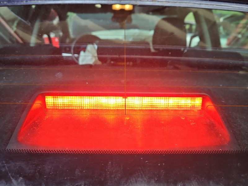 TRZECIE ŚWIATŁO STOP STOPU Toyota Avensis III T27 sedan 81570-05100