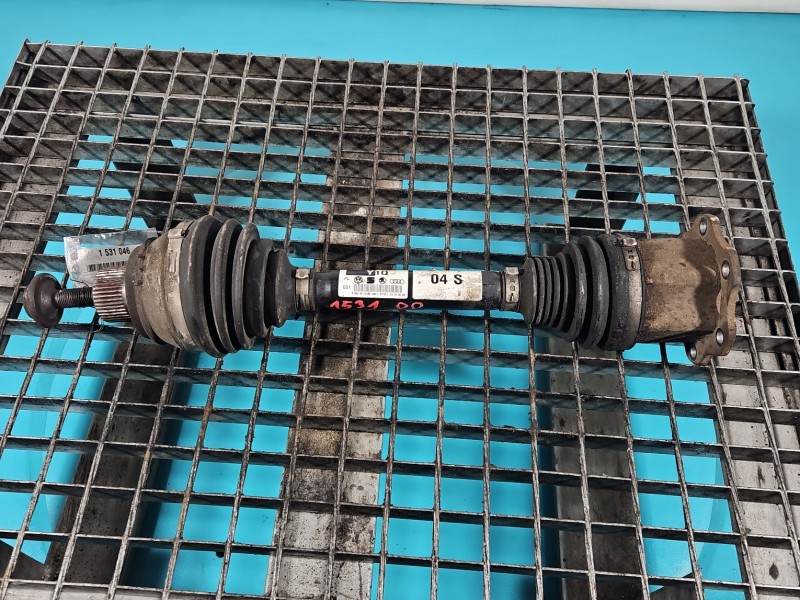 Półoś przód prawa AUDI A4 B8 2.0 TDI (CAGA) manual