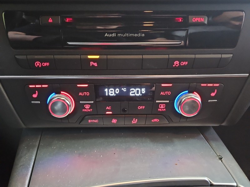 Konsola panel nawiewu AUDI A6 C7 4G0820043AE, A2C81395600